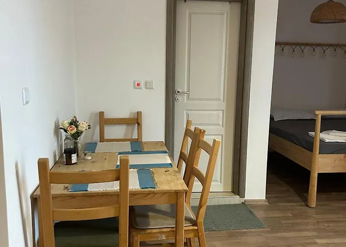 Saint John Sunny Relax